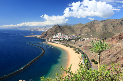 Traumurlaub auf Teneriffa: mildes Klima, reine Luft, malerische Landschaften.